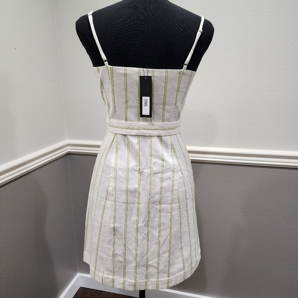 Banana Republic Speghetti Strap Stripped Button Front Adjudtable Strap Dress - Picture 3 of 13
